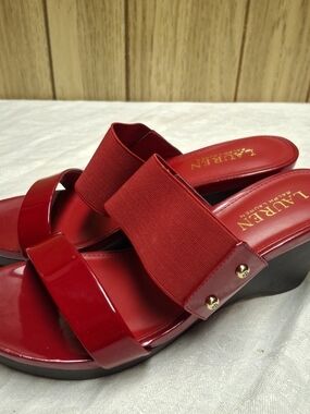 Lauren RALPH LAUREN Women's 7.5 B Rhianna Platform Sandal Red Patent Leather